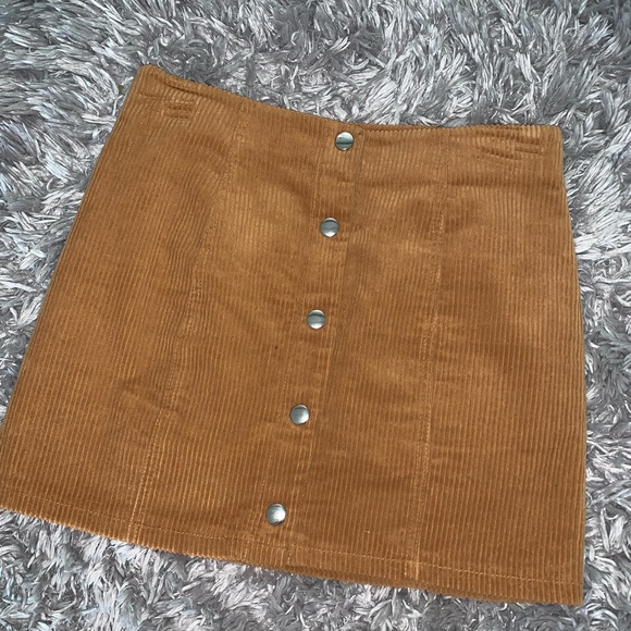 Forever 21 Corduroy Button Up Skirt - Picture 3 of 3